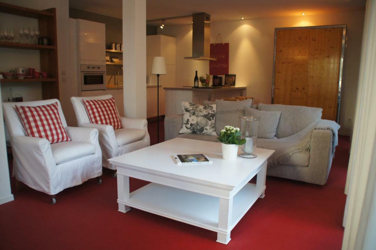 Landhaus Am Plattenbichl - Luxus Apartment Mit Privat-Pool Und Sauna - Im Sommer Bergbahn Inklusive Oberstdorf Luaran gambar